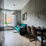 Close-central - Great Location- Praga&zabkowska Varsovie