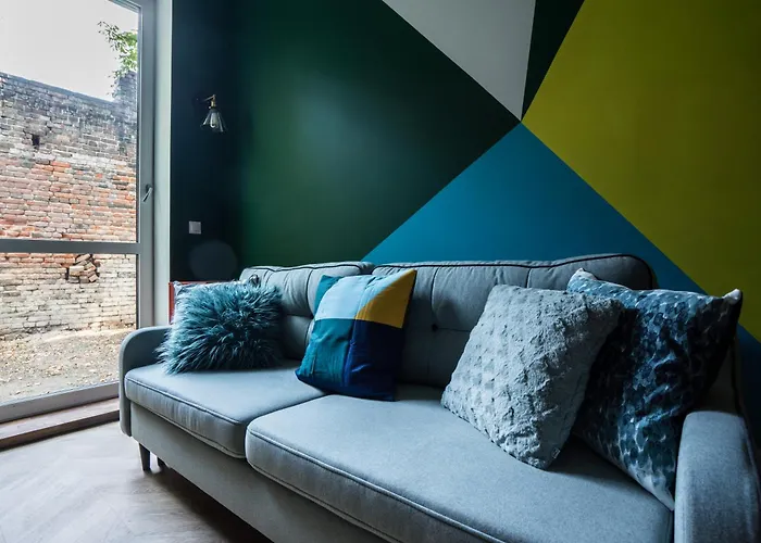 Close-central - Great Location- Praga&zabkowska *