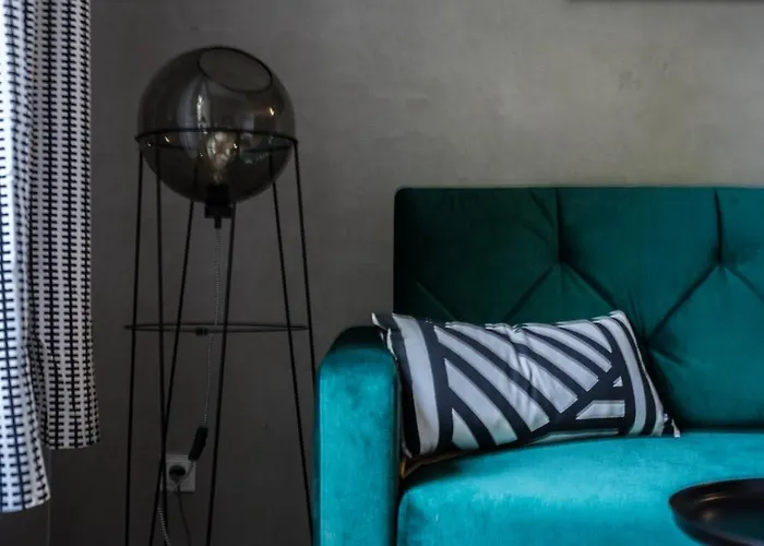 Close-central - Great Location- Praga&zabkowska