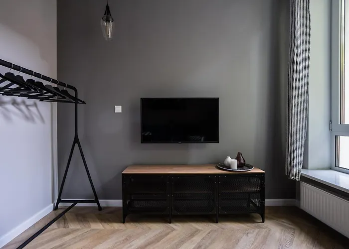 Close-central - Great Location- Praga&zabkowska *