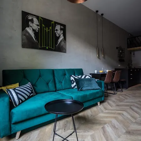 Close-central - Great Location- Praga&zabkowska Varsovia